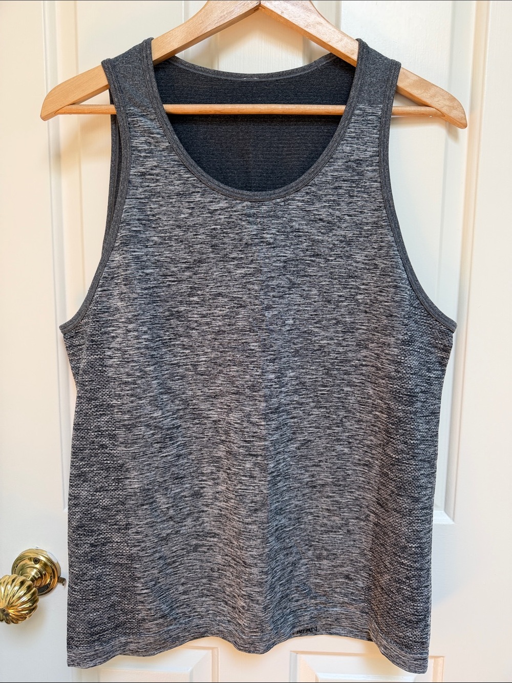 Lululemon Men's sz M mixed media tank - heathered space gray - gym, running